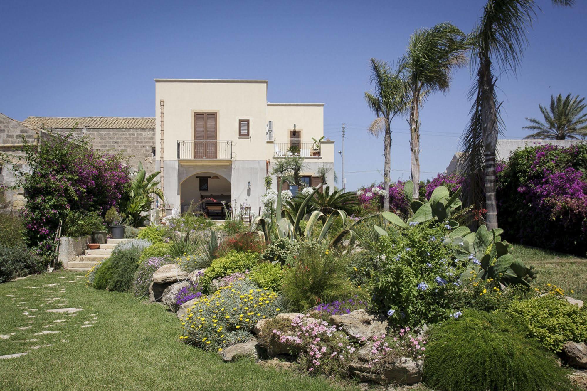 - Vista Egadi - Bed & Breakfast Torre Nubia Екстериор снимка